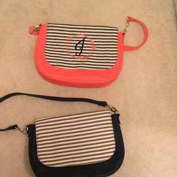 Pocketbook - Picture 1 of 1